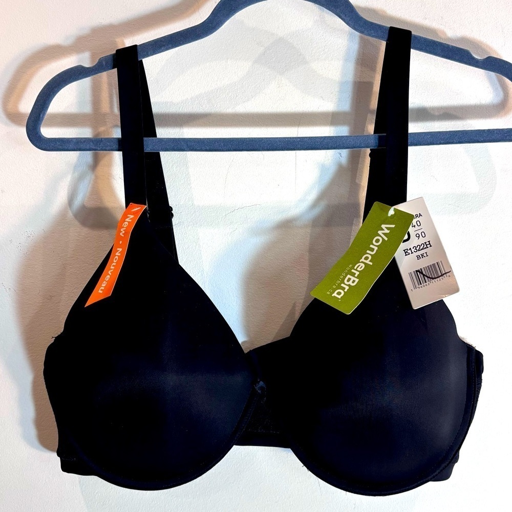 WONDERBRA Sz 40D Bra Padded Underwire T-Shirt Adjustable Straps and Back NEW